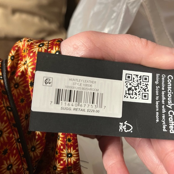 NWT The Sak Leather Hobo Bag (Mushroom color) - Picture 9 of 12